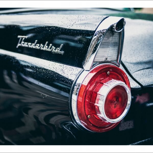 'Ford Thunderbird galinis žibintas' plakatas